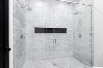 Pebble Stone Shower Floor